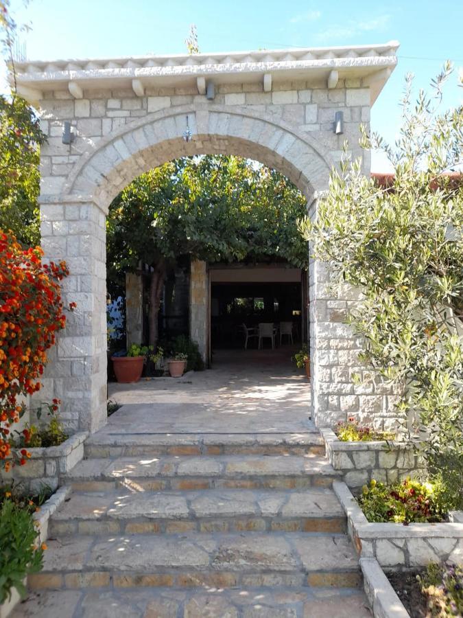 Bar Restorant Hotel Altini Avlonya Dış mekan fotoğraf