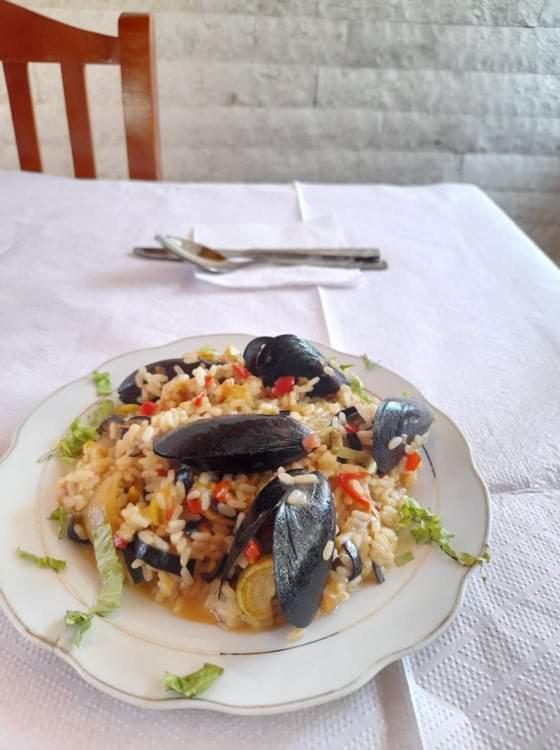 Bar Restorant Hotel Altini Avlonya Dış mekan fotoğraf