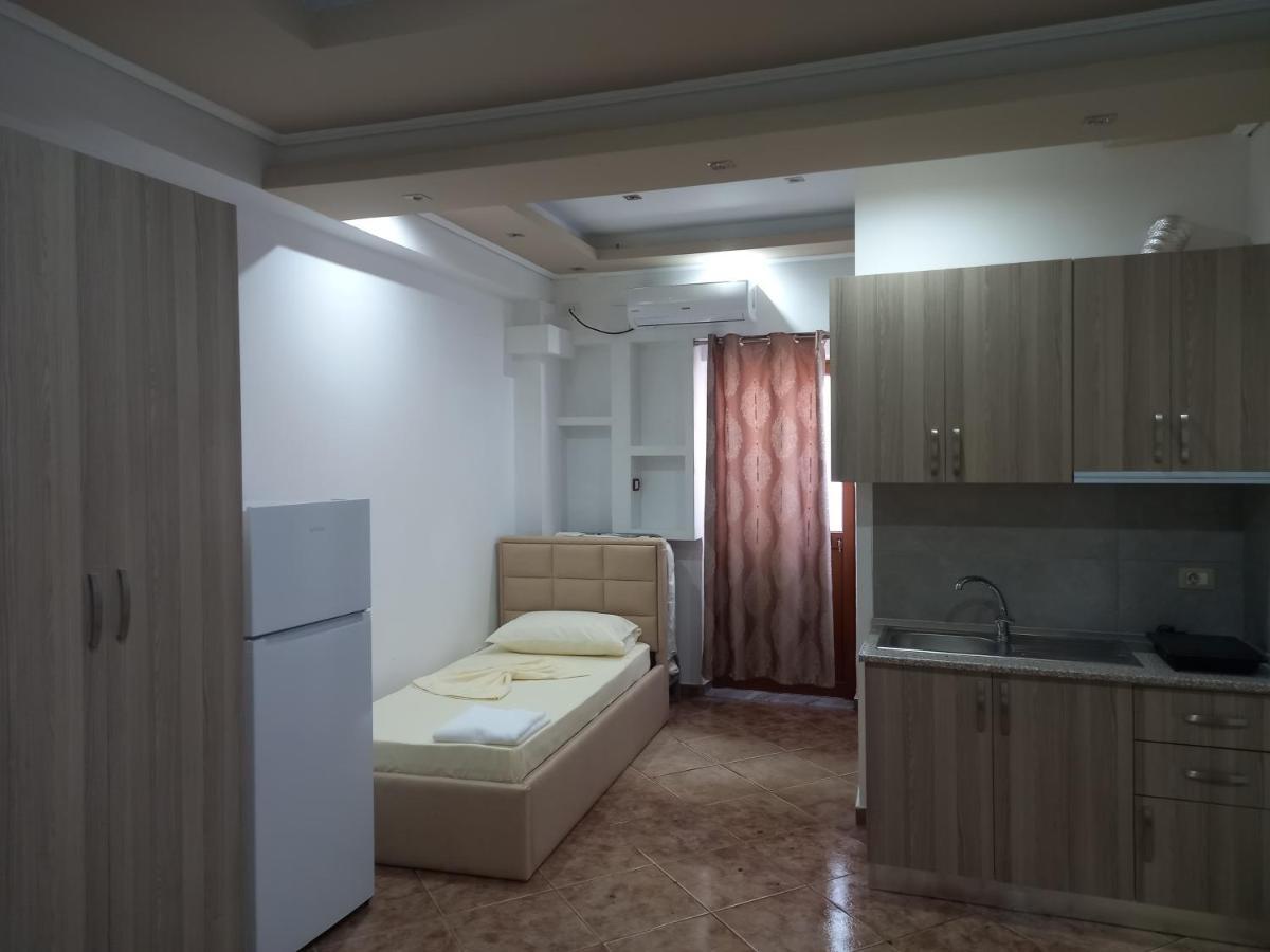 Bar Restorant Hotel Altini Avlonya Dış mekan fotoğraf